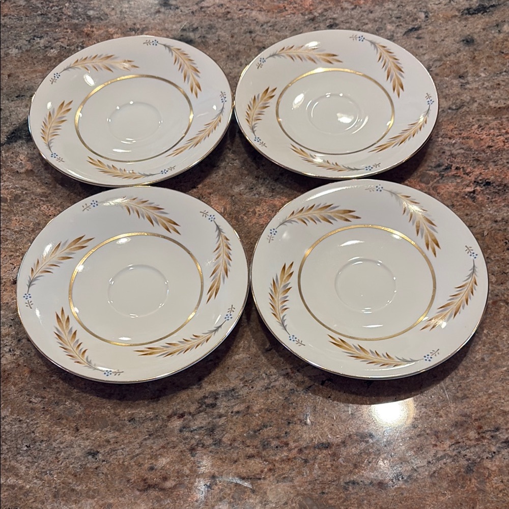 Meito Norleans China Courtley Gold and White Dinnerware Saucers Set of 4